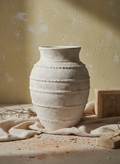 Vase Terracotta Beige Ivoire à Anneaux en Relief et Texture Rustique